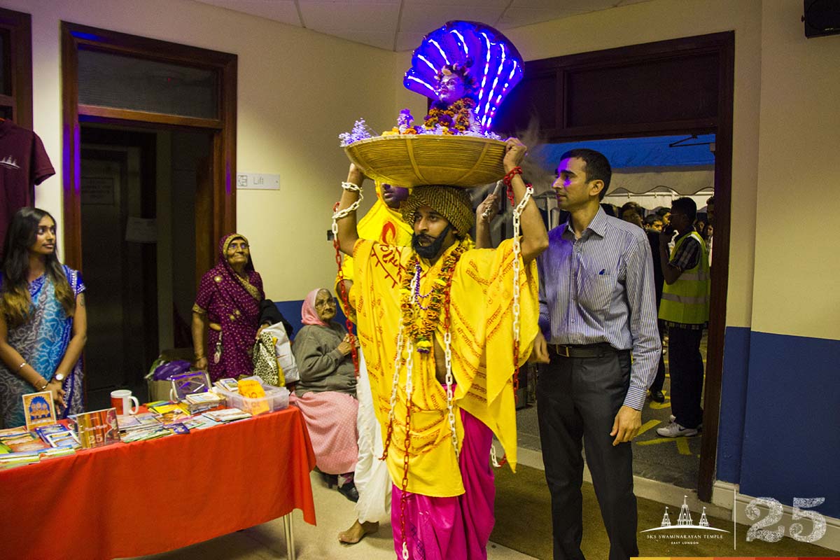 ©1987-2017 SKS Swaminarayan Temple East London